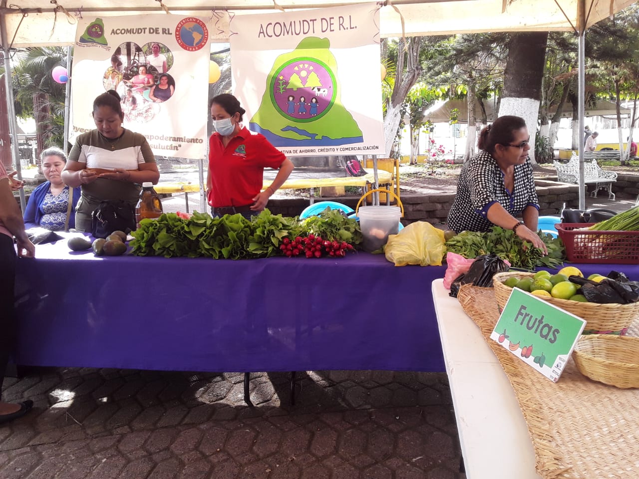 Participación de Acomudt en Mercadito Solidario 